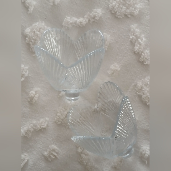 Pair clear Glass Peg Votive Holders Shell ribbed - Picture 5 of 6